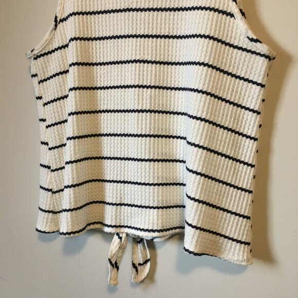 Paper Crane USA Made Tie Hem Wooden Button Down Tank Top - Picture 8 of 15